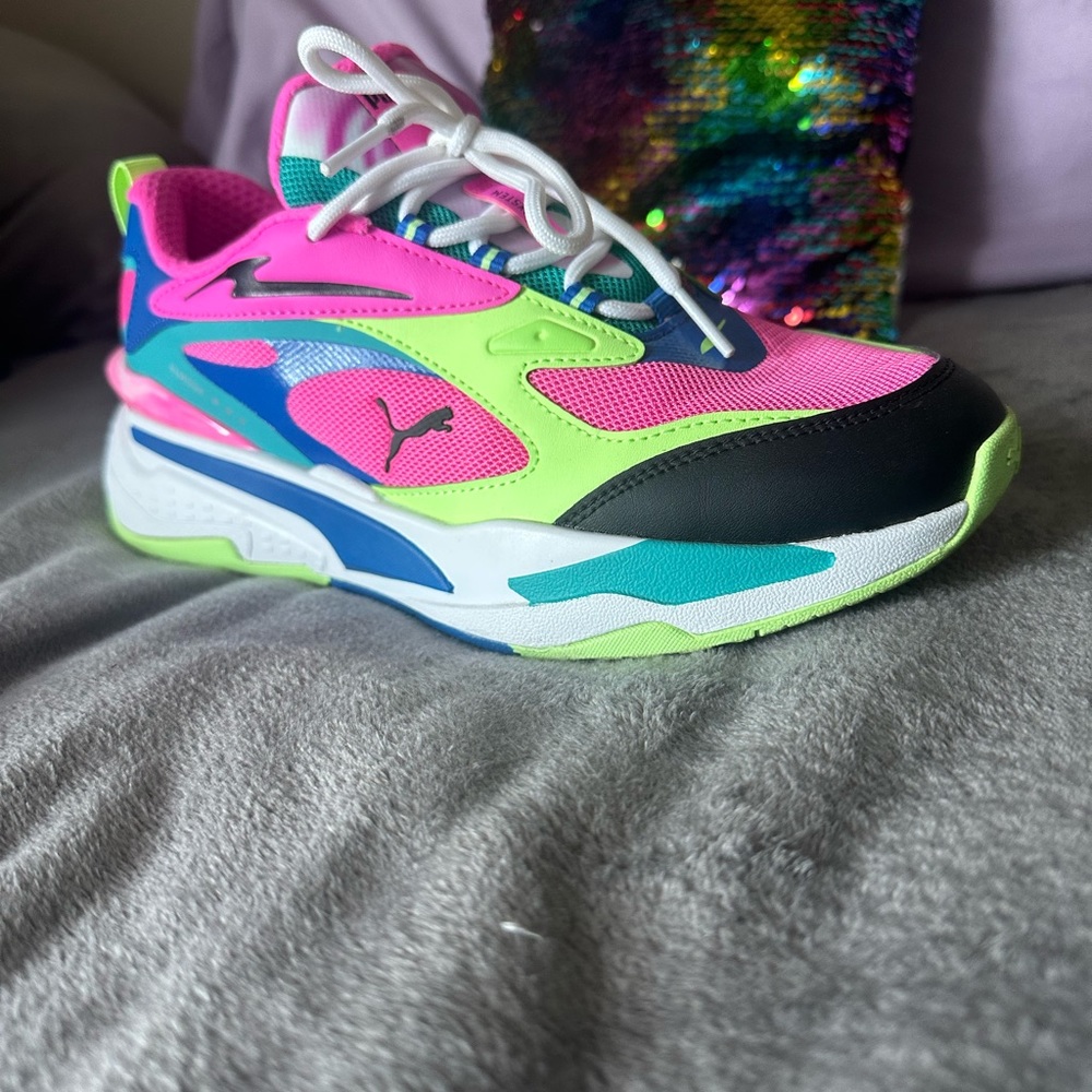 Only Been Warren Three Times - image 5